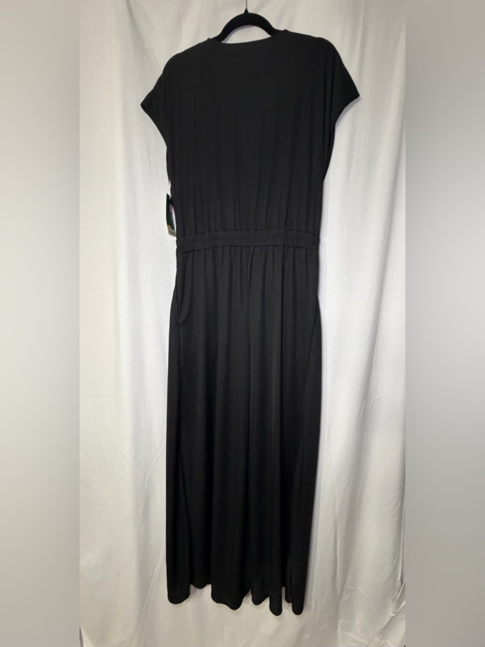 HALARA Black Cap Sleeve Jumpsuit NWT Chic Trendy Classic Sexy - Picture 3 of 6